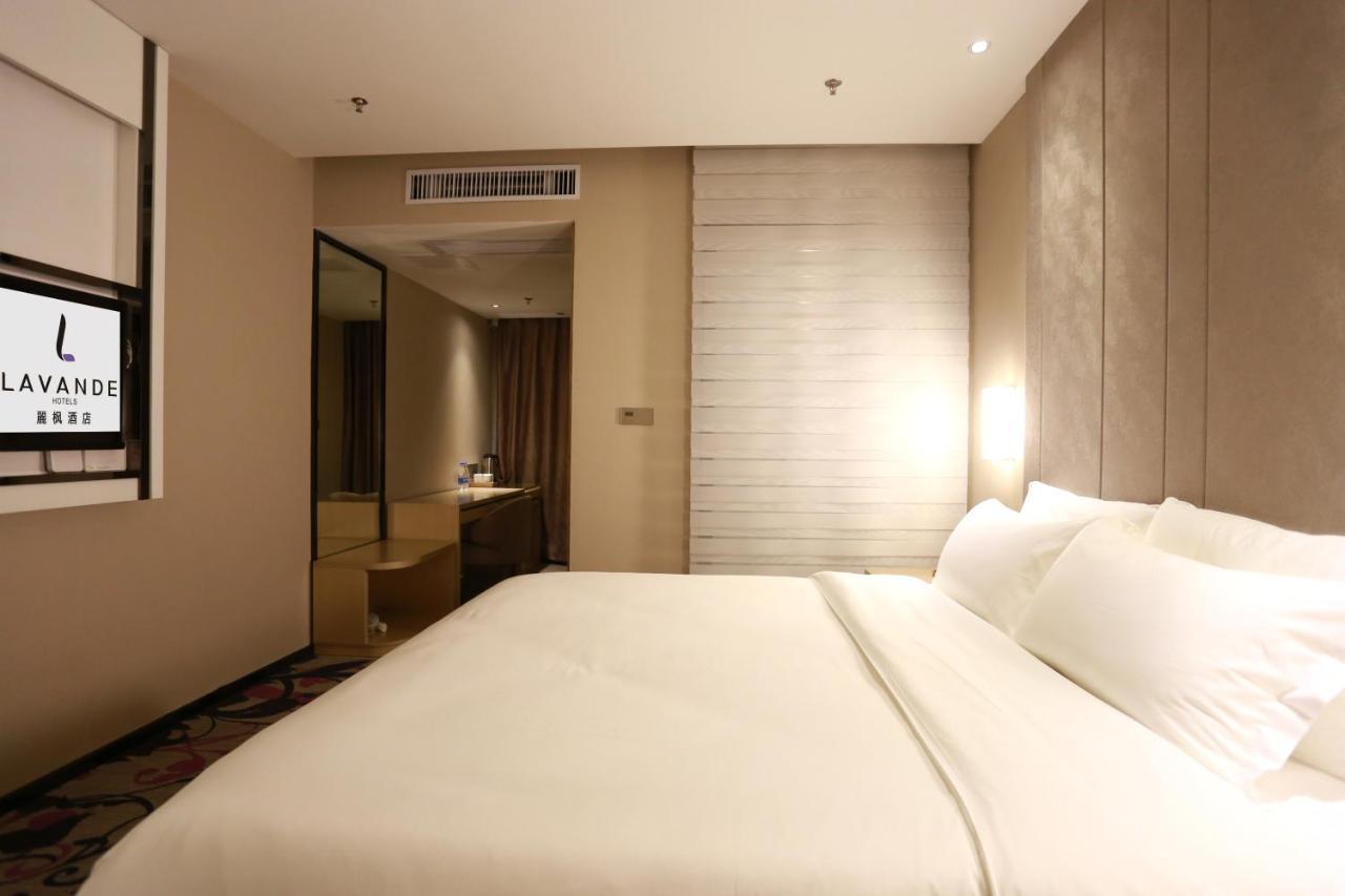 Lavande International Hotel Guangzhou Taikoo Hui Square Shipaiqiao Metro Station Branch - Free Shuttle Bus To Canton Fair Complex During Canton Fair Period & Free Vpn Internet Access Exterior foto