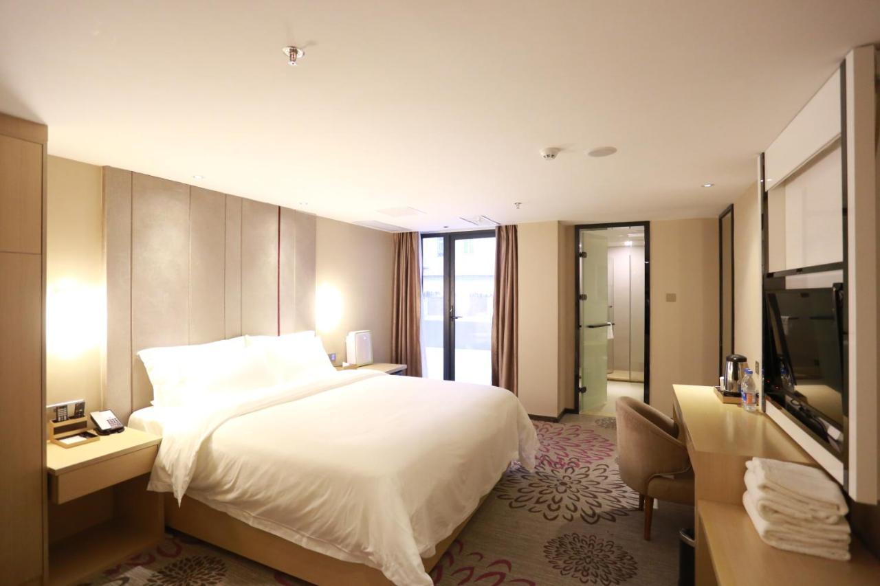 Lavande International Hotel Guangzhou Taikoo Hui Square Shipaiqiao Metro Station Branch - Free Shuttle Bus To Canton Fair Complex During Canton Fair Period & Free Vpn Internet Access Exterior foto